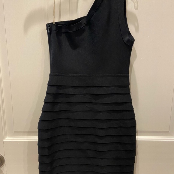 Wow Couture Designer Black One Shoulder dress s - Picture 3 of 4